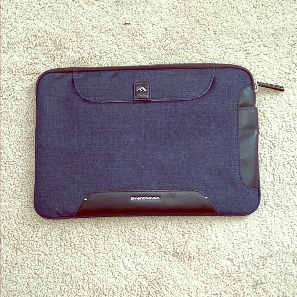 Laptop Case NWOT